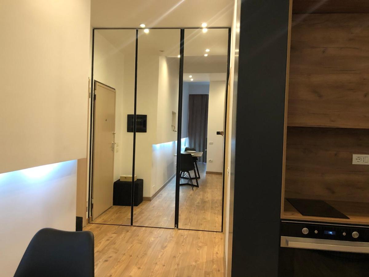 The Laurels - City Center Apartment Tiranë Luaran gambar